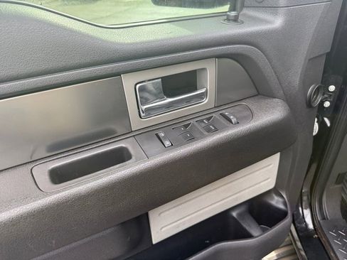 Used 2014 Ford F150 FX4 image 11