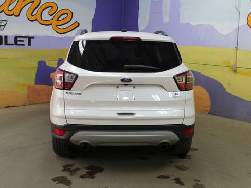 Used 2017 Ford Escape SE FWD image 7