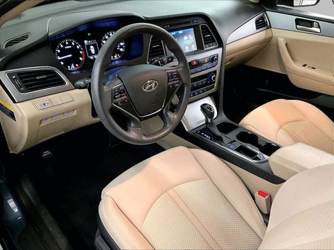 Used 2016 Hyundai Sonata SE image 12