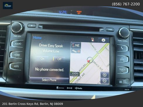 Used 2017 Toyota Highlander XLE FWD image 30