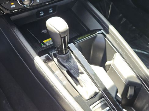 Used 2025 Honda Accord EX-L image 18