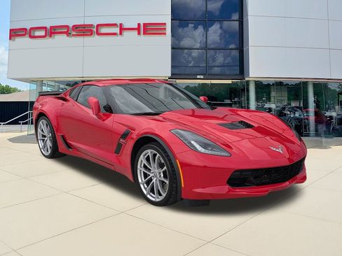 Used 2019 Chevrolet Corvette Grand Sport image 2