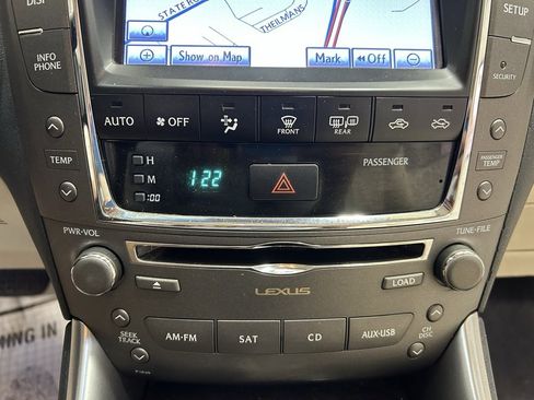 Used 2010 Lexus IS 250C image 18