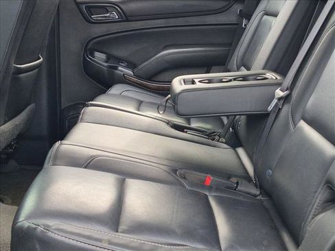 Used 2019 Chevrolet Tahoe LT RWD image 12