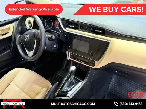 Used 2019 Toyota Corolla LE image 14