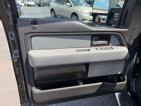 Used 2014 Ford F150 XLT w/ Equipment Group 302A Luxury AWD/4WD image 15