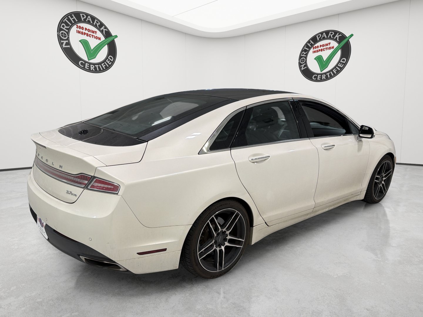 Used 2016 Lincoln MKZ Black Label AWD/4WD image 5