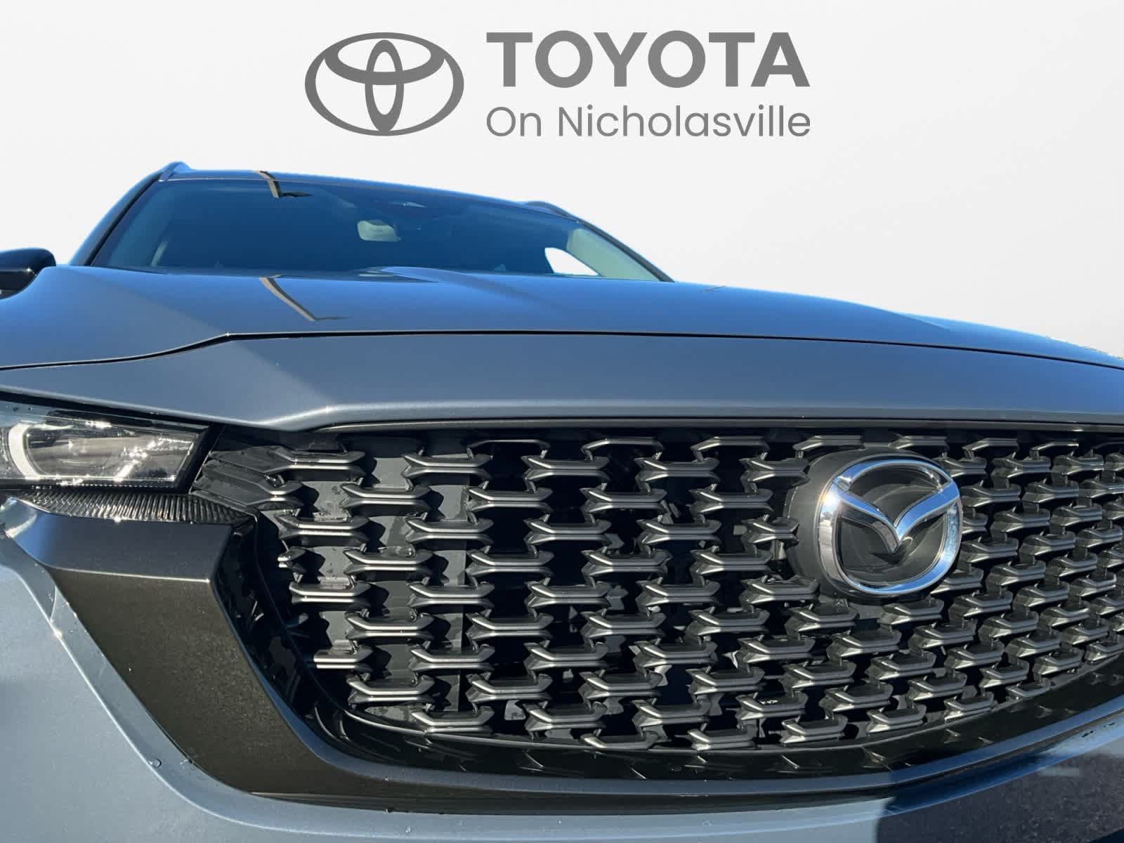 Used 2025 MAZDA CX-50 AWD 2.5 S w/ Premium Package image 16