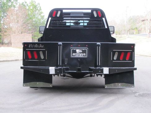 Used 2024 RAM 4500 SLT w/ Quick Order Package 2YG SLT image 11