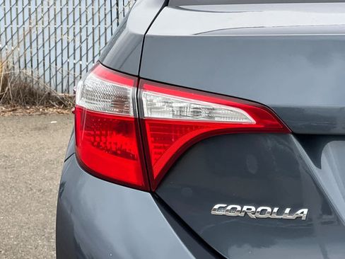 Used 2016 Toyota Corolla LE FWD image 23
