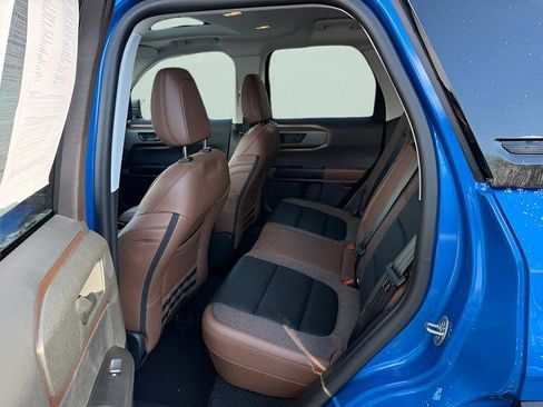 Certified 2025 Ford Bronco Sport Outer Banks w/ Outer Banks Tech Package+ AWD/4WD image 5