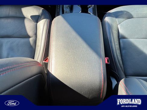 Used 2018 Ford Explorer Sport w/ Equipment Group 401A AWD/4WD image 15