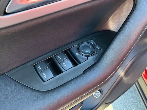 Used 2024 Chevrolet Blazer LT w/ Convenience Package image 13