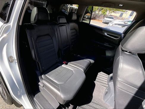 Certified 2024 Volkswagen Atlas SEL AWD/4WD image 26
