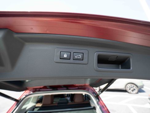 Used 2024 Subaru Forester Touring AWD/4WD image 28