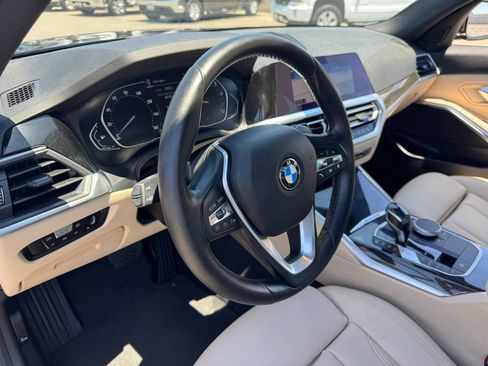 Used 2021 BMW 330i Sedan w/ Convenience Package RWD image 24
