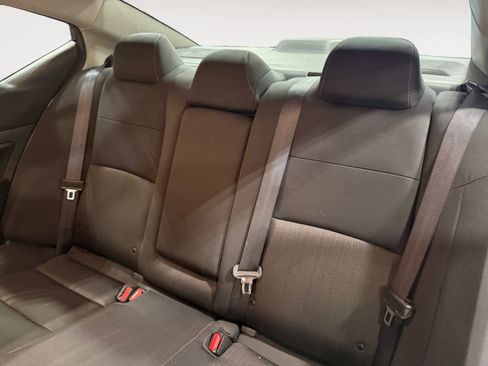 Used 2024 Nissan Altima 2.5 S FWD image 14