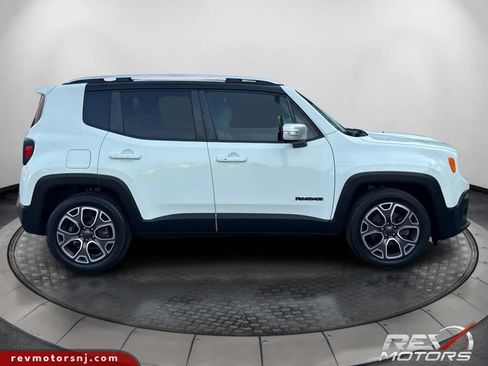 Used 2016 Jeep Renegade Limited FWD image 6
