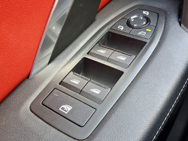 Used 2024 BMW X1 xDrive28i w/ Convenience Package AWD/4WD image 9