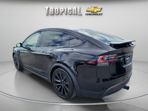 Used 2023 Tesla Model X Standard Range image 2
