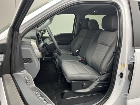 Used 2023 Ford F250 XL w/ STX Appearance Package image 9