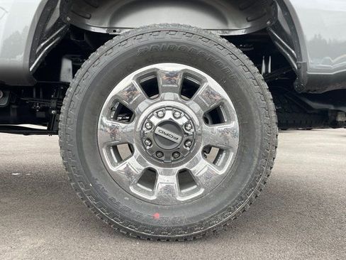 New 2025 Ford F350 Lariat w/ Lariat Ultimate Package image 9