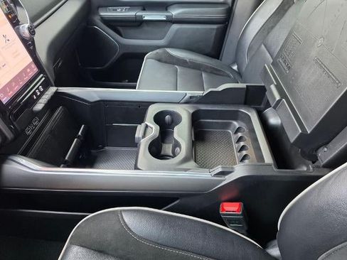 Used 2025 RAM 1500 Laramie AWD/4WD image 26