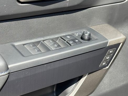 New 2026 Toyota Tundra Platinum AWD/4WD image 29