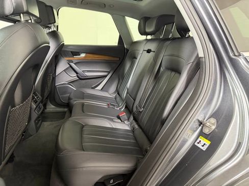 Used 2023 Audi Q5 2.0T Premium Plus w/ Premium Plus Package image 21