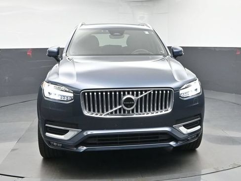 Used 2023 Volvo XC90 B6 Ultimate AWD/4WD image 2