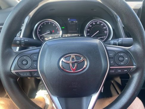 Used 2023 Toyota Camry LE image 21