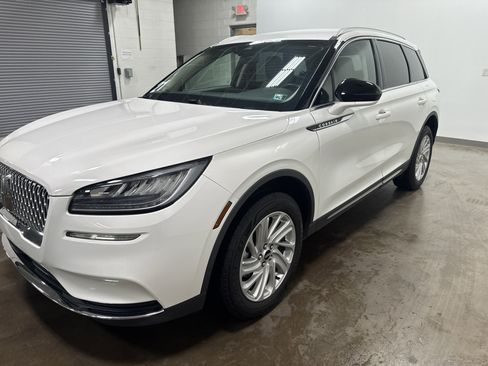 Used 2021 Lincoln Corsair AWD image 7