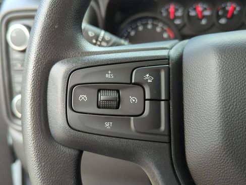 Used 2026 Chevrolet Silverado 1500 Custom Trail Boss w/ LPO, Dark Essentials Package AWD/4WD image 12