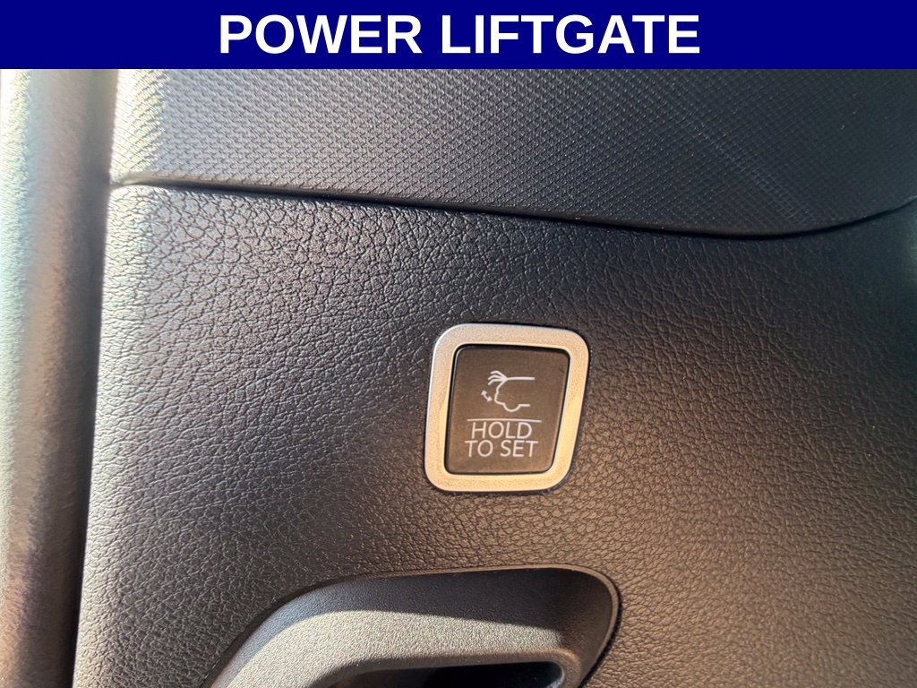 Used 2024 Jeep Wagoneer Series II RWD image 17