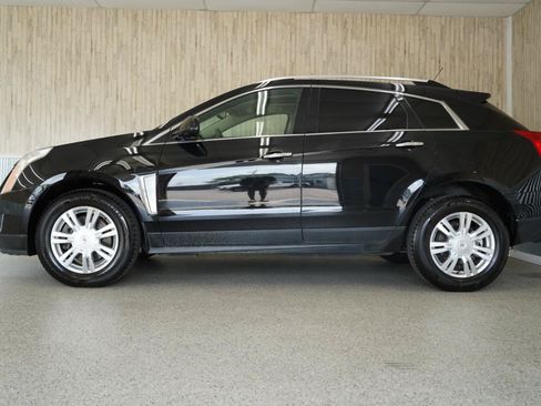 Used 2015 Cadillac SRX Luxury FWD image 5