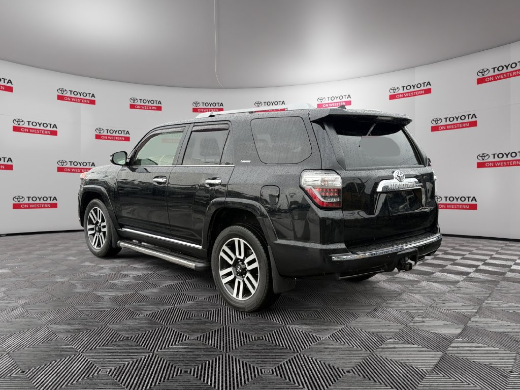 Used 2017 Toyota 4Runner Limited AWD/4WD image 7