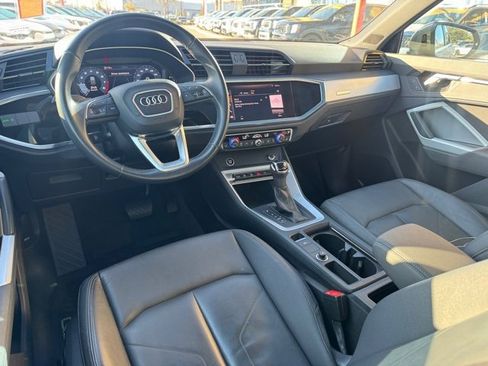 Used 2021 Audi Q3 2.0T Premium w/ Convenience Package image 16