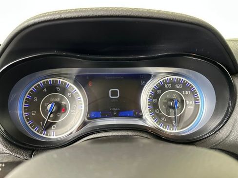 Used 2023 Chrysler 300 Touring L w/ Popular Equipment Group image 17