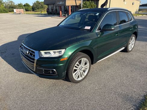 Used 2018 Audi Q5 Prestige w/ Prestige Package AWD/4WD image 10