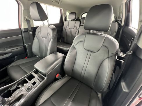 Used 2025 Kia Sorento S AWD/4WD image 25