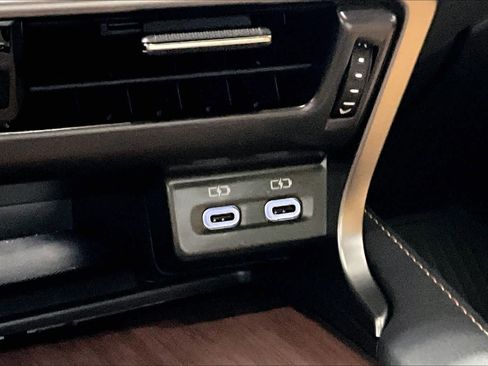 Used 2026 Lexus RX 350h w/ Convenience Package image 35