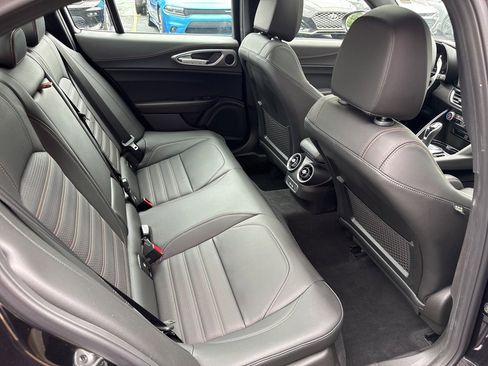 New 2025 Alfa Romeo Giulia Intensa w/ Driving Assist Package image 21