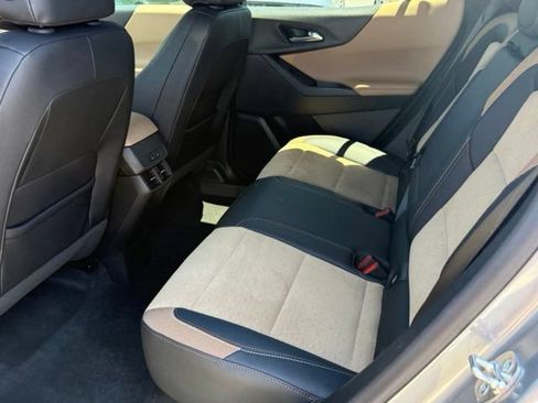 Used 2025 Chevrolet Equinox ACTIV w/ Safety and Technology Package AWD/4WD image 24