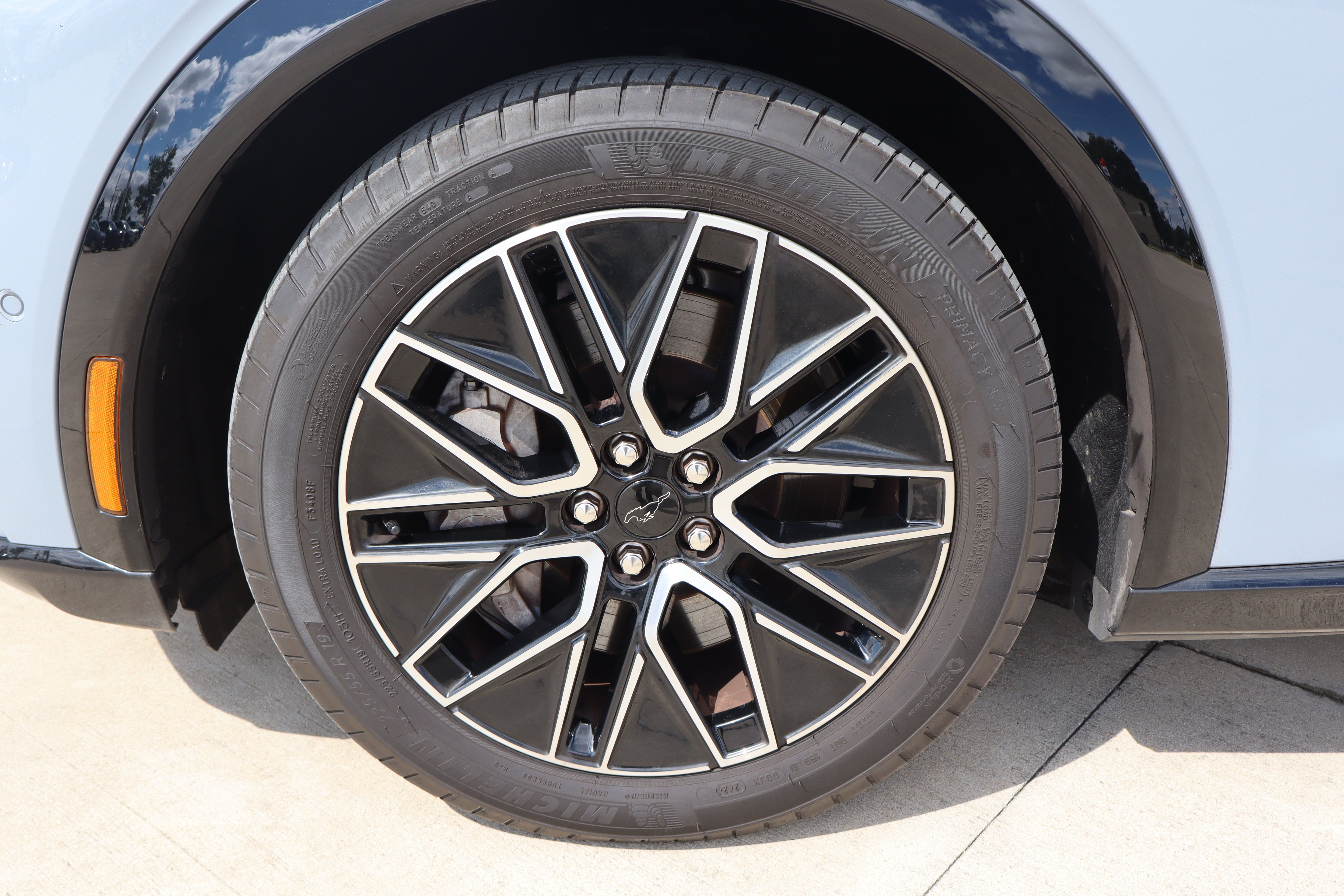 Used 2024 Ford Mustang Mach-E Premium AWD/4WD image 27