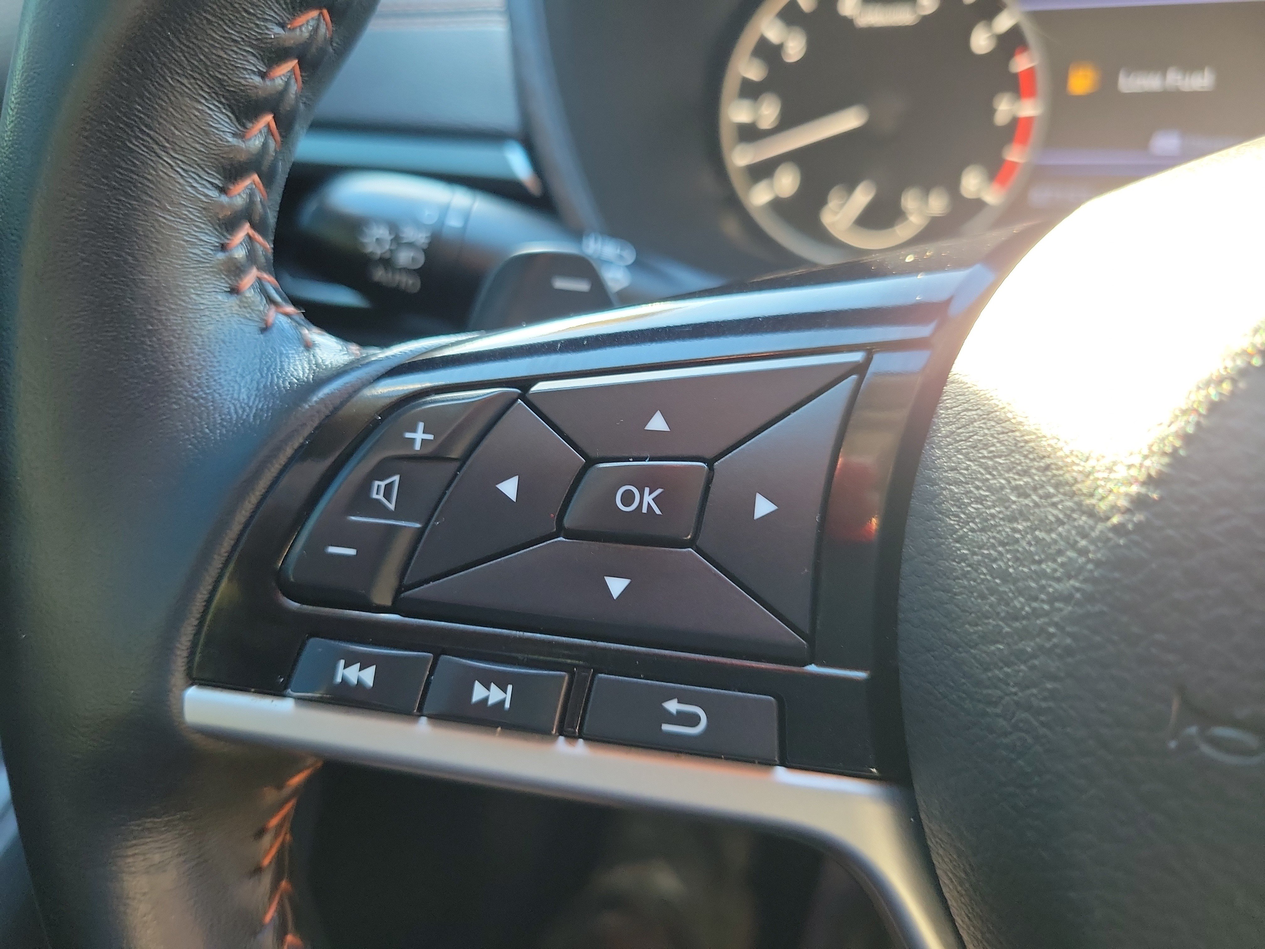 Used 2021 Nissan Altima 2.5 SR FWD image 17