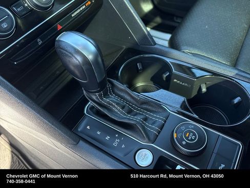 Used 2021 Volkswagen Atlas SEL R-Line image 19