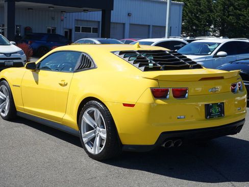 Used 2013 Chevrolet Camaro ZL1 image 3
