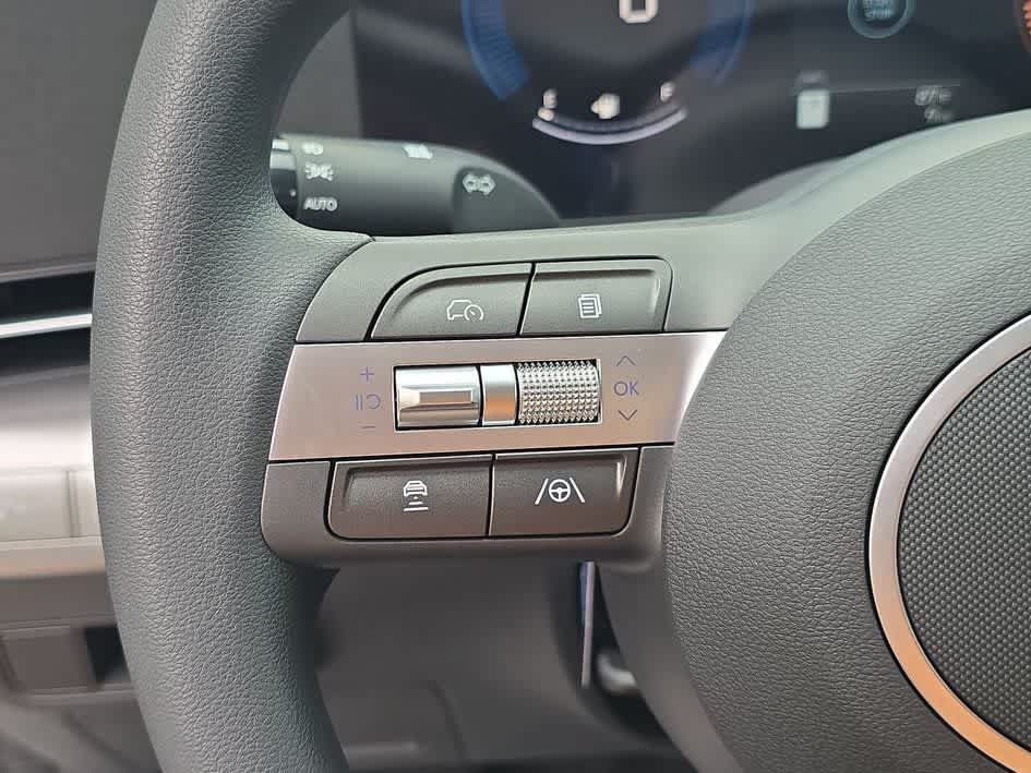 New 2027 Hyundai Kona SE FWD image 24