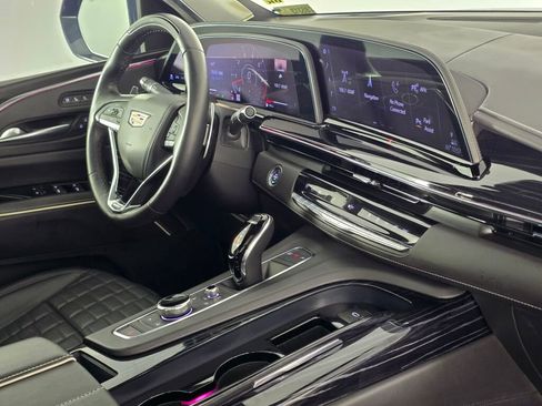 Used 2023 Cadillac Escalade V image 51