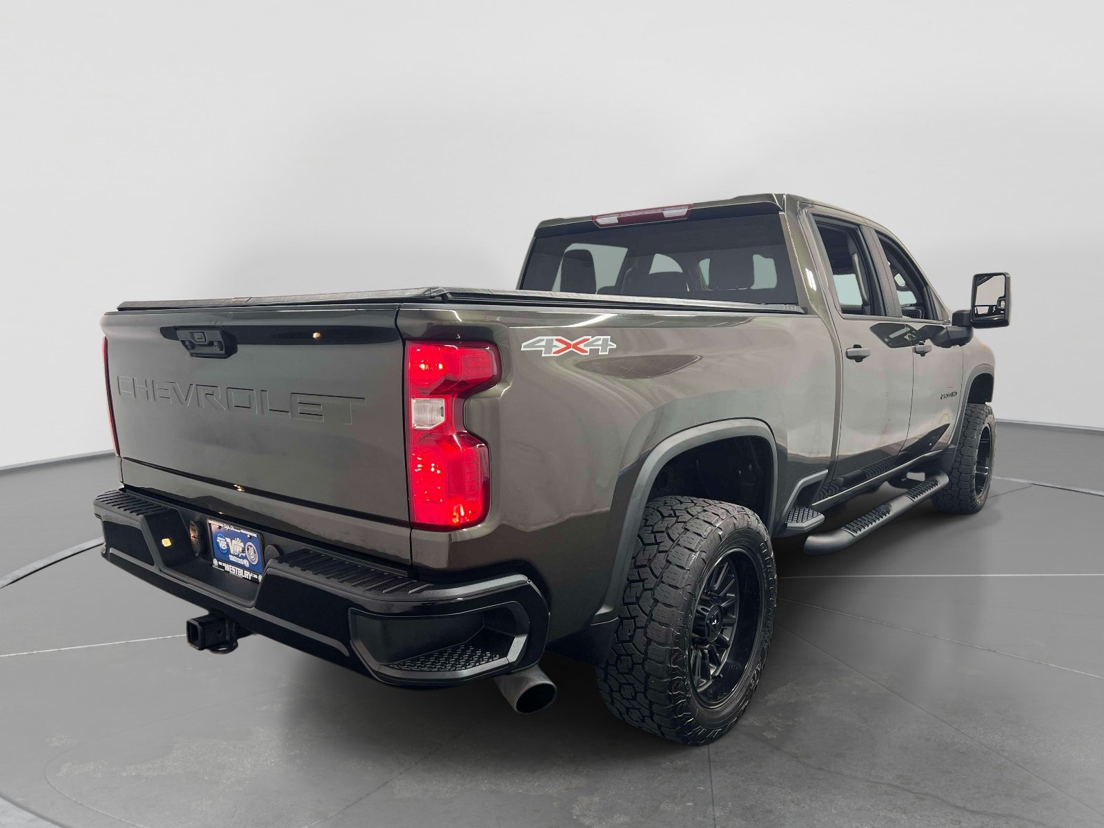 Used 2023 Chevrolet Silverado 2500 Custom w/ Custom Convenience Package AWD/4WD image 6